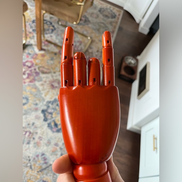 Vintage Woden Red Articulated Moveable Right Hand - Picture 8 of 11